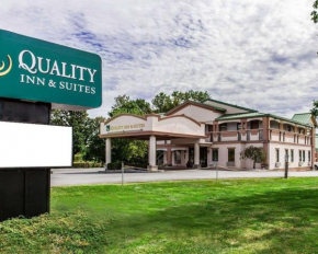 Quality Inn & Suites Quakertown-Allentown